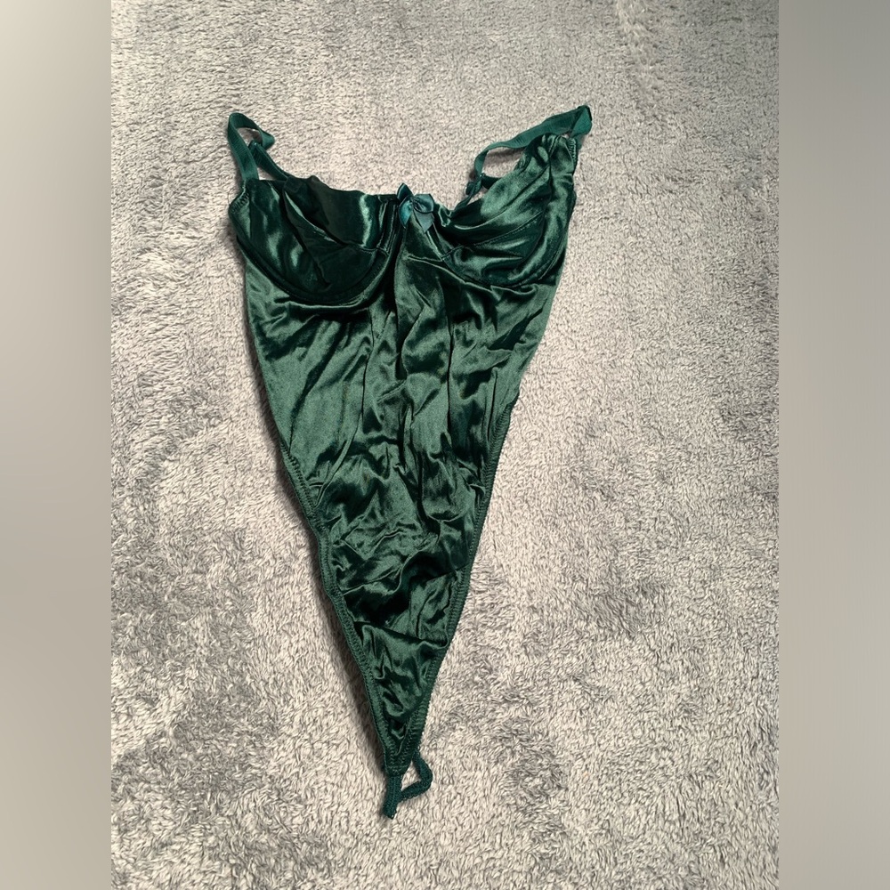 Victoria’s Secret gold label vintage USA made Green Satin Bodysuit lingerie 36B